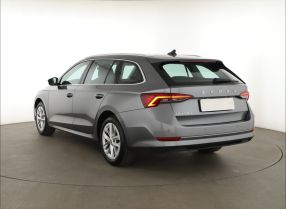 Škoda Octavia - 2024