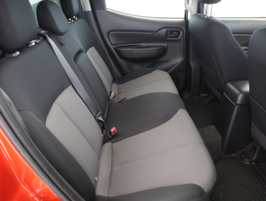 Mitsubishi L200 - 2021