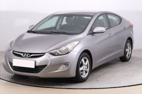 Hyundai Elantra - 2011