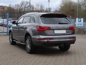 Audi Q7 - 2012