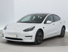 Tesla Model 3 - 2022