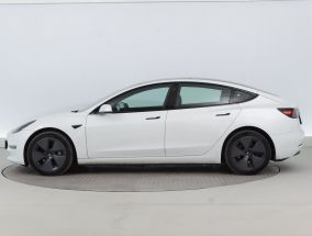 Tesla Model 3 - 2022