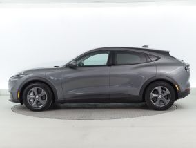 Ford Mustang Mach-E - 2021