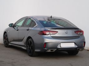 Opel Insignia - 2021