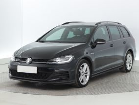 Volkswagen Golf - 2017