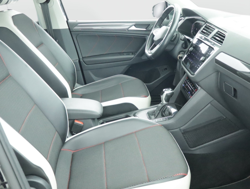 Volkswagen Tiguan, 2021