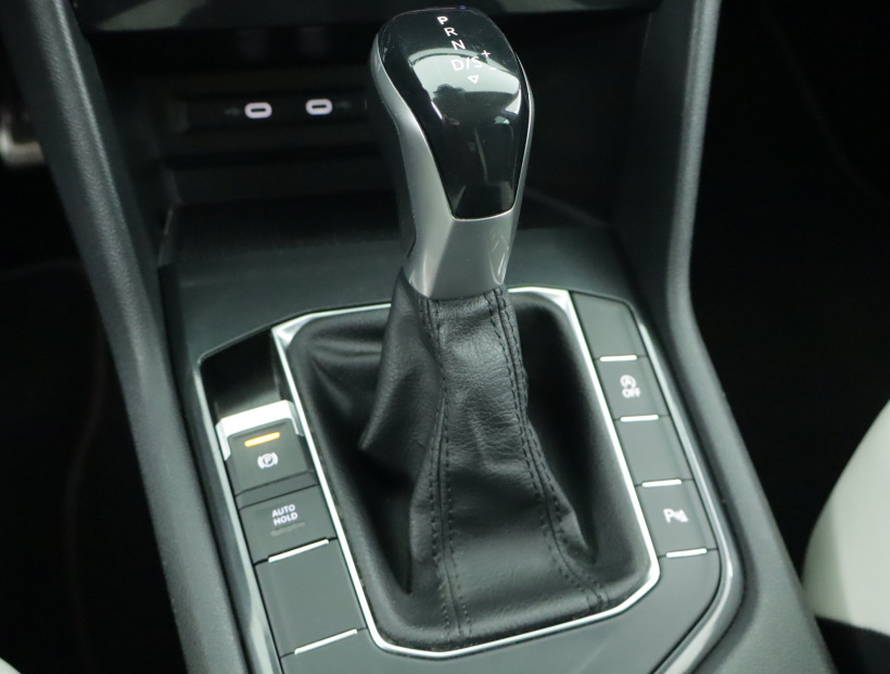 Volkswagen Tiguan, 2021