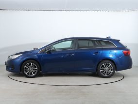 Toyota Avensis - 2016