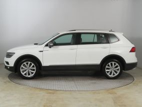 Volkswagen Tiguan Allspace - 2021