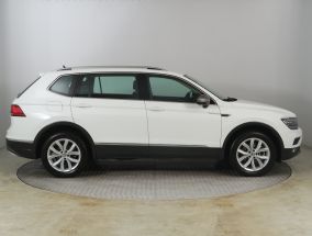 Volkswagen Tiguan Allspace - 2021