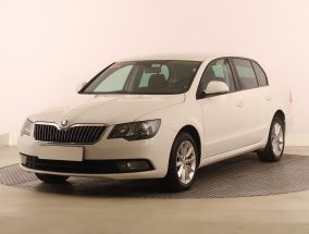 Škoda Superb - 2015