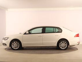 Škoda Superb - 2015