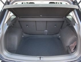 Volkswagen Tiguan - 2021