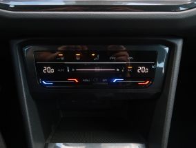 Volkswagen Tiguan - 2021