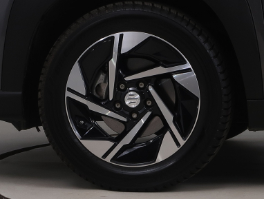 Suzuki SX4 S-Cross - 2025