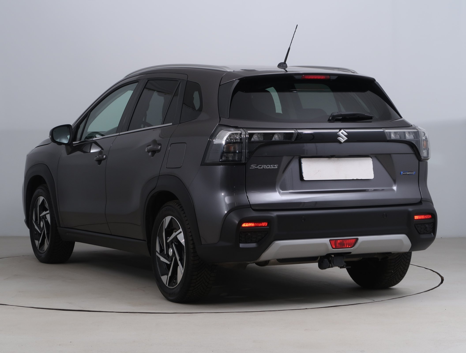 Suzuki SX4 S-Cross - 2025