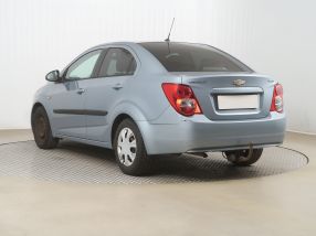 Chevrolet Aveo - 2012
