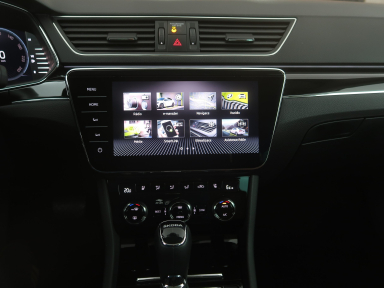 Škoda Superb - 2023