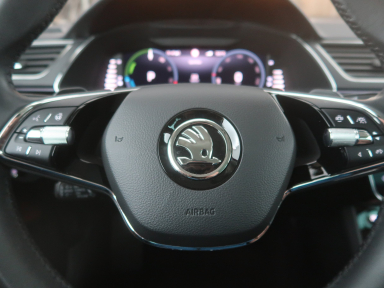 Škoda Superb - 2023