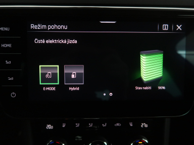 Škoda Superb - 2023