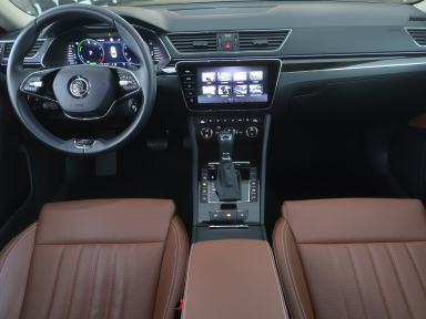 Škoda Superb - 2023