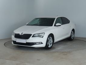 Škoda Superb - 2015