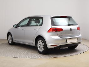 Volkswagen Golf - 2016