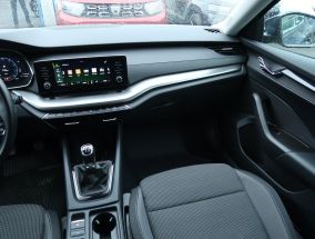 Škoda Octavia - 2021