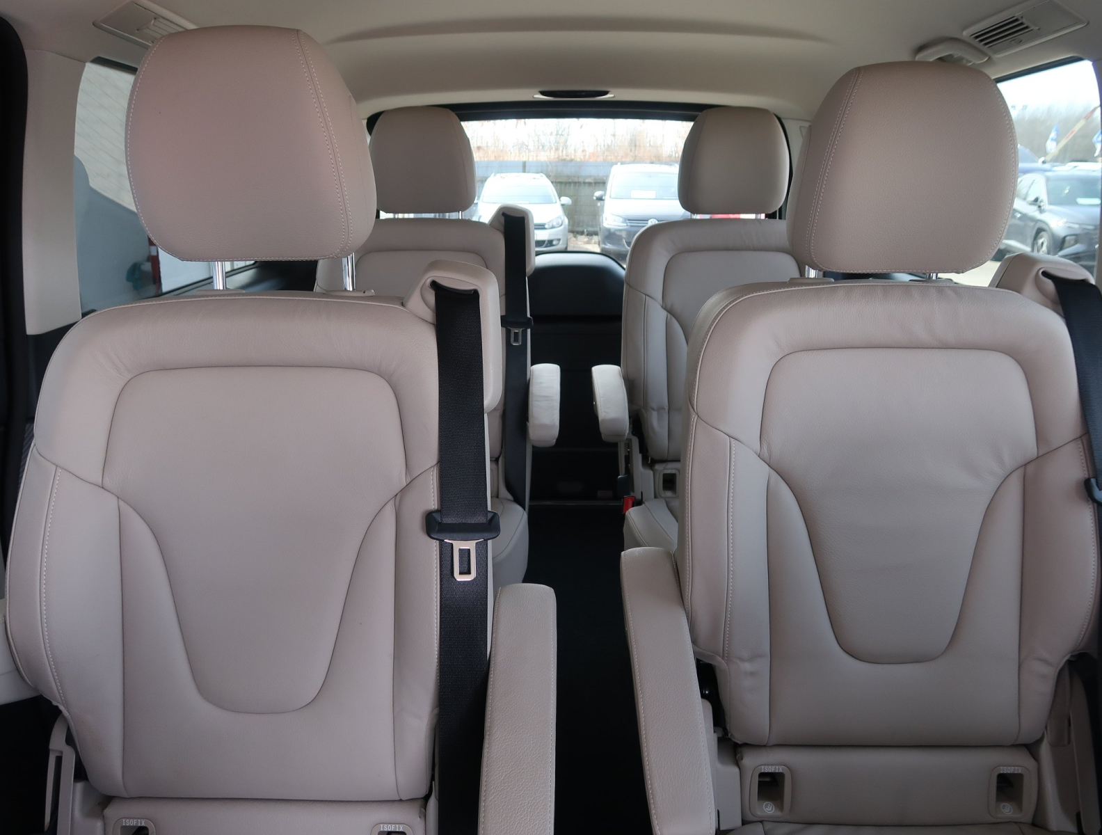 Mercedes-Benz V - 2021