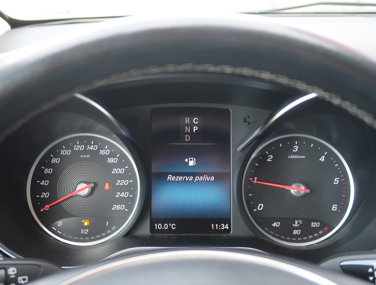 Mercedes-Benz V - 2021