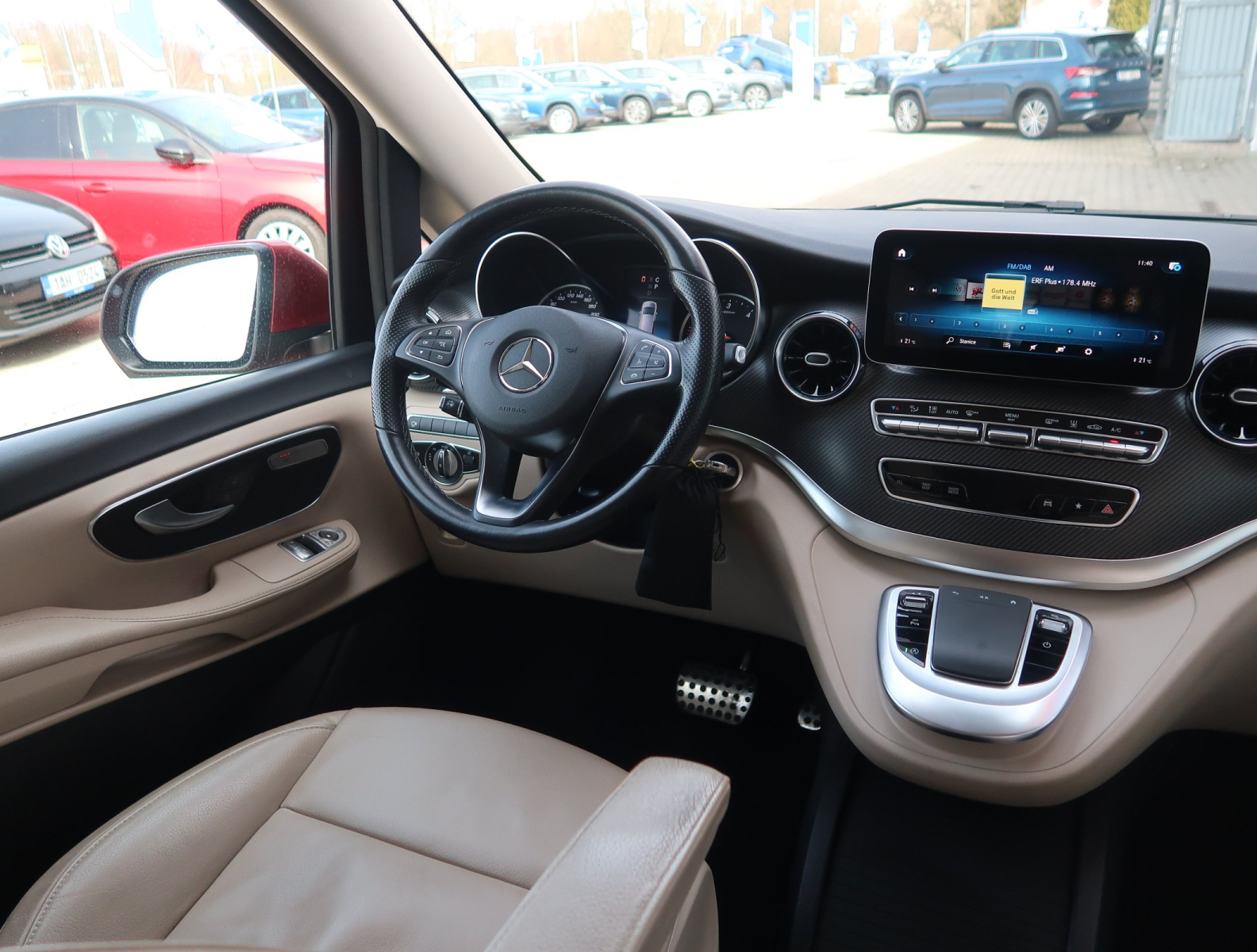 Mercedes-Benz V - 2021