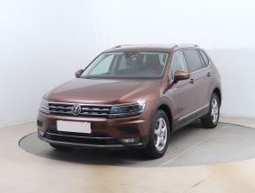 Volkswagen Tiguan - 2018