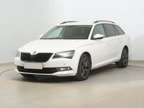 Škoda Superb - 2016