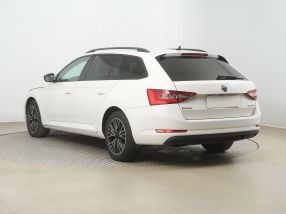 Škoda Superb - 2016