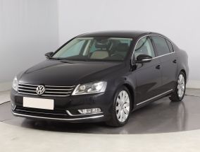 Volkswagen Passat - 2012