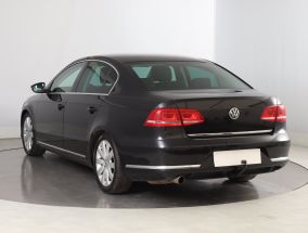Volkswagen Passat - 2012