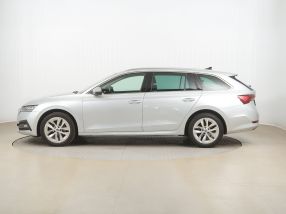Škoda Octavia - 2022