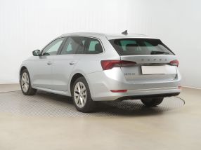 Škoda Octavia - 2022