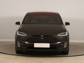 Tesla Model X - 2016