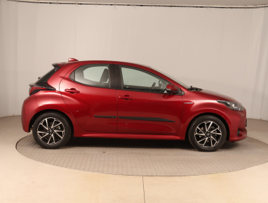 Toyota Yaris - 2021