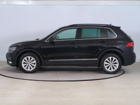 Volkswagen Tiguan - 2018