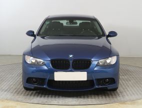 BMW 3 - 2010