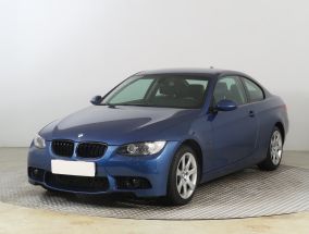 BMW 3 - 2010