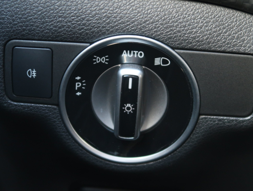 Mercedes-Benz A, 2013