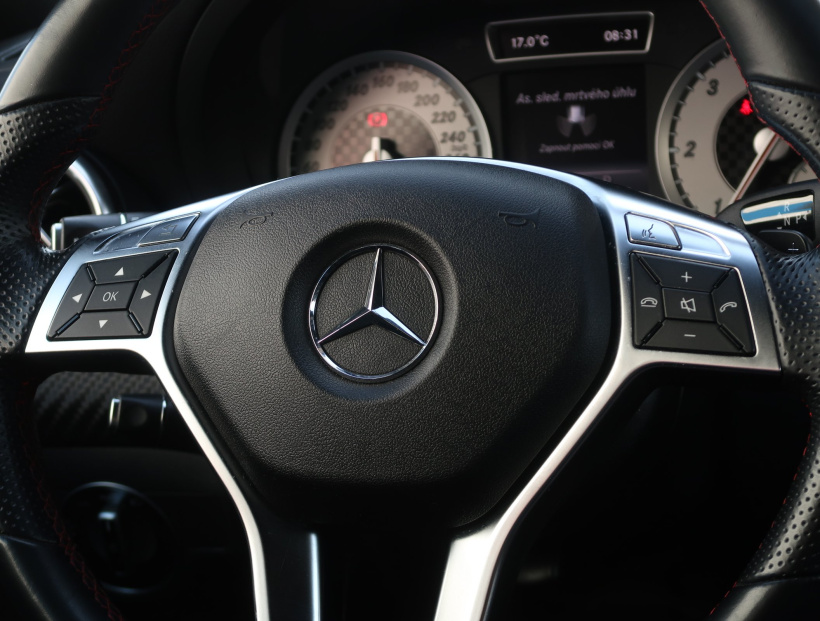 Mercedes-Benz A, 2013