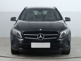 Mercedes-Benz GLA - 2014
