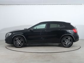 Mercedes-Benz GLA - 2014
