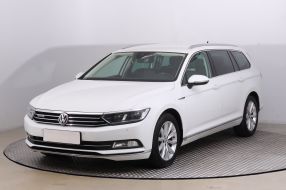 Volkswagen Passat - 2016