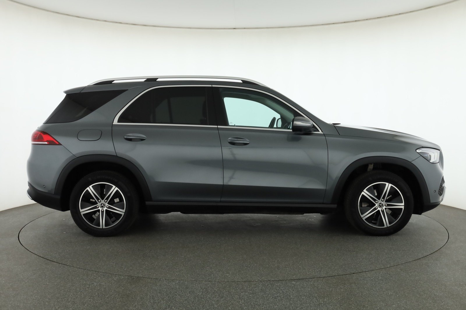 Mercedes-Benz GLE - 2021