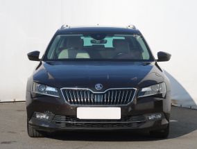 Škoda Superb - 2017